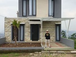 3 Schlafzimmer Haus zu verkaufen in Ngamprah, West Jawa, Ngamprah