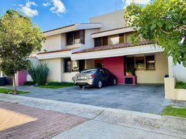 Maison 4 chambre à vendre à Guadalajara, Jalisco, Guadalajara