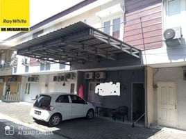 5 Bedroom House for sale in Wonocolo, Surabaya, Wonocolo