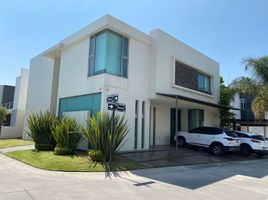 4 Habitación Casa en venta en Zapopan, Jalisco, Zapopan
