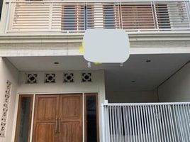 4 Habitación Villa en venta en Sukolilo, East Jawa, Sukolilo