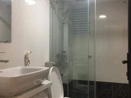 4 Schlafzimmer Haus zu verkaufen in Nga Tu So, Hanoi, Nga Tu So