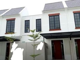 2 Habitación Casa en venta en Wiyung, East Jawa, Wiyung