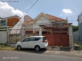 3 Bedroom Villa for sale in Siloam Hospitals Surabaya, Gubeng, Gubeng