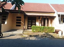 3 Bedroom House for sale in Jambangan, Surabaya, Jambangan