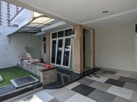 3 Bedroom House for sale in Mulyorejo, Surabaya, Mulyorejo