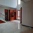 5 Habitación Casa en venta en Dukuhpakis, East Jawa, Dukuhpakis