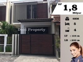 5 Kamar Rumah for sale in Klojen, Malang Regency, Klojen