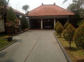 6 Bedroom House for sale in Cipayung, Jakarta Timur, Cipayung