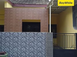 2 Kamar Rumah for rent in Indonesia, Dukuhpakis, Surabaya, East Jawa, Indonesia