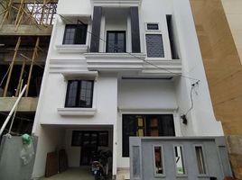 4 Schlafzimmer Villa zu verkaufen in Pasar Minggu, Jakarta, Pasar Minggu