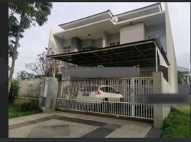 5 Bedroom House for sale in Wiyung, Surabaya, Wiyung