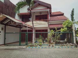 6 Bedroom Villa for sale in Kenjeran, Surabaya, Kenjeran