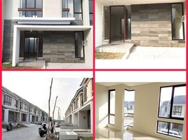 3 Bedroom House for rent in Lakarsantri, Surabaya, Lakarsantri