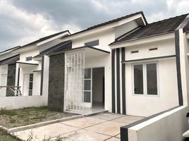 2 Bedroom Villa for sale in Kandat, Kediri, Kandat