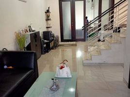3 Habitación Villa en venta en Kenjeran, East Jawa, Kenjeran
