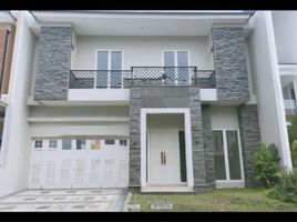 5 Bedroom House for sale in Dukuhpakis, Surabaya, Dukuhpakis