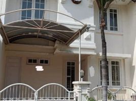 4 Habitación Villa en venta en Sukolilo, East Jawa, Sukolilo