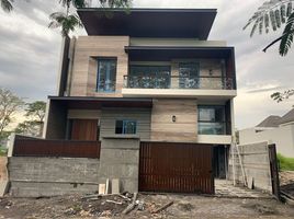 4 Habitación Villa en venta en Lakarsantri, East Jawa, Lakarsantri