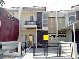 3 Habitación Villa en venta en Rungkut, East Jawa, Rungkut
