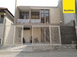 4 Habitación Casa en venta en Tenggilis Mejoyo, East Jawa, Tenggilis Mejoyo