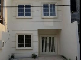 5 Bedroom House for sale in Kenjeran, Surabaya, Kenjeran