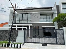 4 Bedroom House for sale in Mulyorejo, Surabaya, Mulyorejo