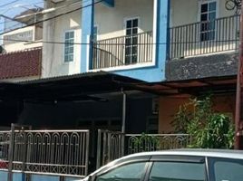 4 Habitación Villa en venta en Rungkut, East Jawa, Rungkut