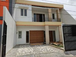 4 Habitación Casa en venta en Tambaksari, East Jawa, Tambaksari