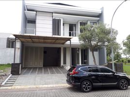 4 Bedroom House for sale in Dukuhpakis, Surabaya, Dukuhpakis