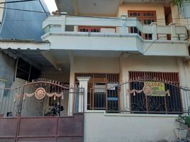 4 Kamar Rumah for sale in Tandes, Surabaya, Tandes