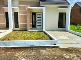  House for sale in Kepanjen, Malang Regency, Kepanjen