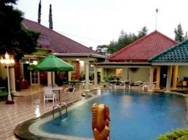 11 Bedroom House for sale in Cisarua, Bogor, Cisarua