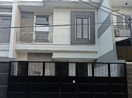 4 Bedroom House for sale in Mulyorejo, Surabaya, Mulyorejo