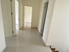 5 Bedroom House for sale in Benowo, Surabaya, Benowo