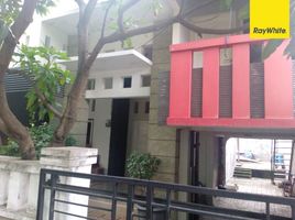 4 Bedroom House for sale in Gayungan, Surabaya, Gayungan