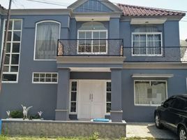 5 Kamar Rumah for sale in Wonocolo, Surabaya, Wonocolo