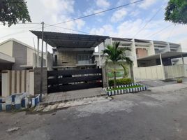 3 Schlafzimmer Villa zu verkaufen in Sukolilo, East Jawa, Sukolilo