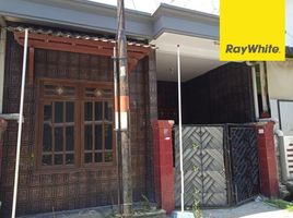 4 Bedroom House for sale in Dukuhpakis, Surabaya, Dukuhpakis