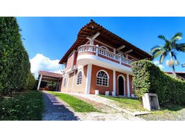 6 Bedroom House for sale in Belalcazar, Caldas, Belalcazar