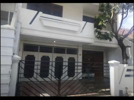 4 Habitación Villa en venta en Gubeng, East Jawa, Gubeng