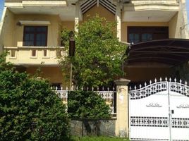 5 Schlafzimmer Villa zu verkaufen in Dukuhpakis, East Jawa, Dukuhpakis