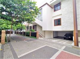 4 Bedroom House for sale in Setu Babakan, Jaga Karsa, Pasar Minggu