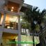 4 Bedroom Villa for rent in Ngoc Son Temple, Ly Thai To, Hang Trong