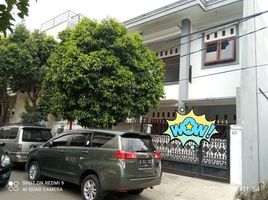 7 Bedroom House for sale in Antique Market, Menteng, Pulo Gadung