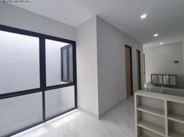 4 Bedroom House for sale in Taman, Sidoarjo, Taman