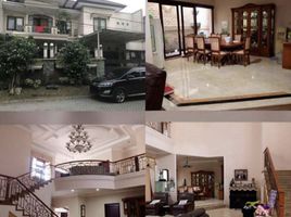 6 Bedroom House for sale in Dukuhpakis, Surabaya, Dukuhpakis