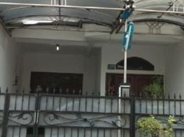 3 Schlafzimmer Villa zu verkaufen in Dukuhpakis, East Jawa, Dukuhpakis