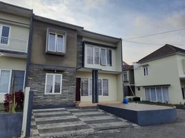 3 Kamar Rumah for sale in Gunung Anyar, Surabaya, Gunung Anyar