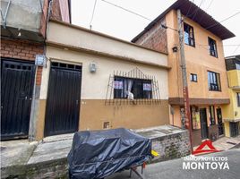 2 Habitación Casa en venta en Colombia, Dosquebradas, Risaralda, Colombia